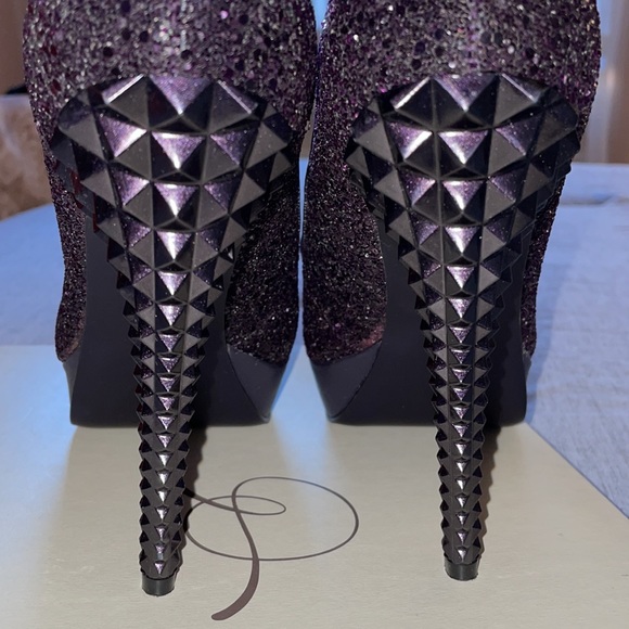 Rachel Roy Heels - Picture 5 of 8